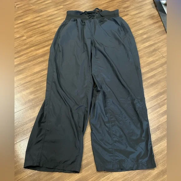 FP movement by free people blitzed out pant in black size large sold out online - Picture 5 of 9